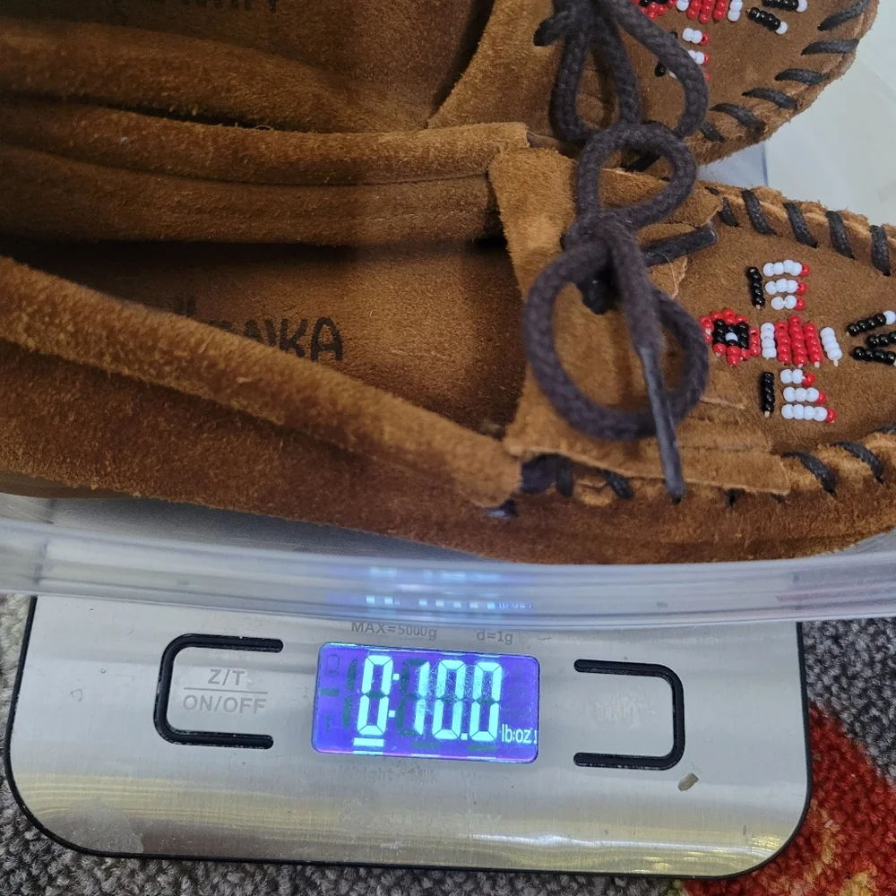 Minnetonka Moccasins Children's Thunderbird II Size 11 Brown Leather Beaded